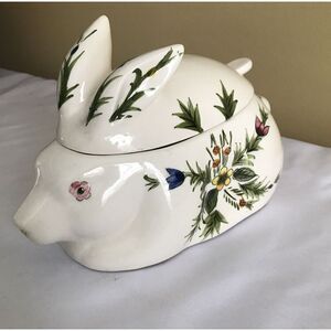 Porcelain Bunny Rabbit Lidded,‎ Ladle Tureen Polish? Italian?